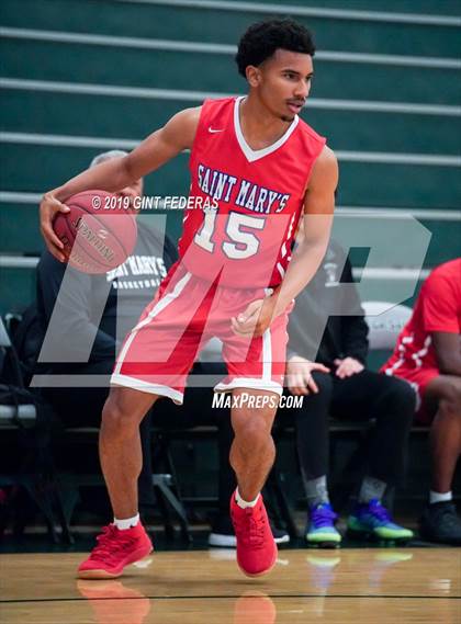 Thumbnail 3 in Fairfield vs. Saint Mary's (DLS Vontoure Classic) photogallery.