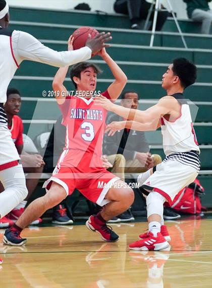 Thumbnail 2 in Fairfield vs. Saint Mary's (DLS Vontoure Classic) photogallery.