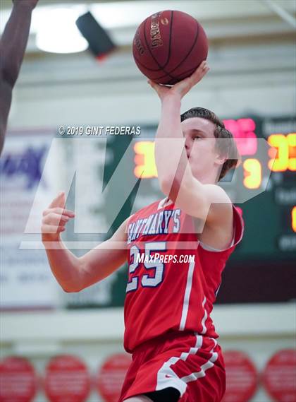 Thumbnail 2 in Fairfield vs. Saint Mary's (DLS Vontoure Classic) photogallery.