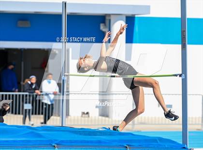 Thumbnail 1 in IMG Academy Invitational (Field Events) photogallery.