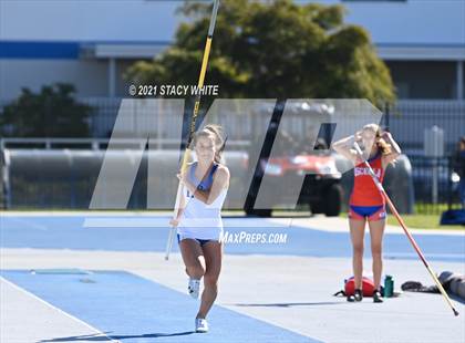 Thumbnail 3 in IMG Academy Invitational (Field Events) photogallery.