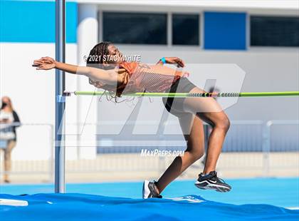 Thumbnail 2 in IMG Academy Invitational (Field Events) photogallery.