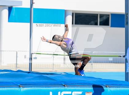 Thumbnail 2 in IMG Academy Invitational (Field Events) photogallery.