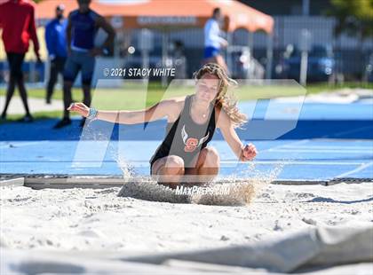 Thumbnail 3 in IMG Academy Invitational (Field Events) photogallery.
