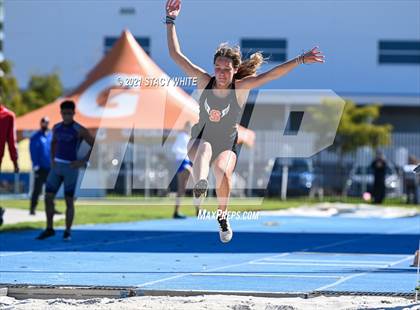 Thumbnail 1 in IMG Academy Invitational (Field Events) photogallery.