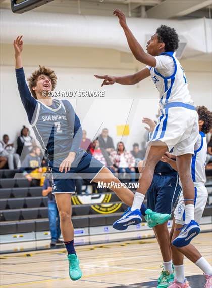 Thumbnail 3 in San Diego vs. San Marcos (Battle At The Bay) photogallery.