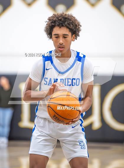 Thumbnail 2 in San Diego vs. San Marcos (Battle At The Bay) photogallery.