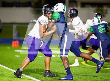 Thumbnail 3 in Spoto @ Sumner photogallery.