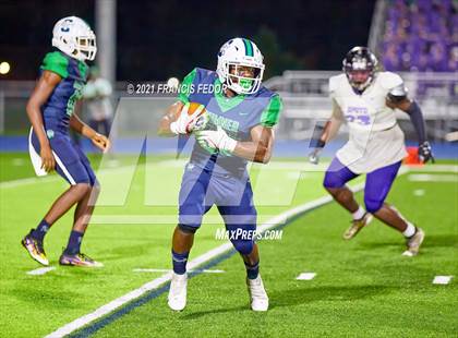 Thumbnail 1 in Spoto @ Sumner photogallery.