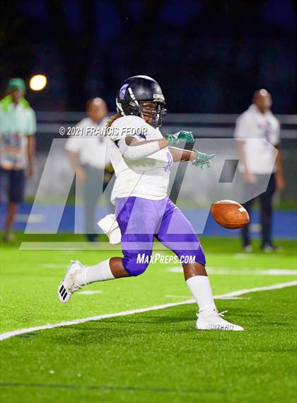 Thumbnail 1 in Spoto @ Sumner photogallery.