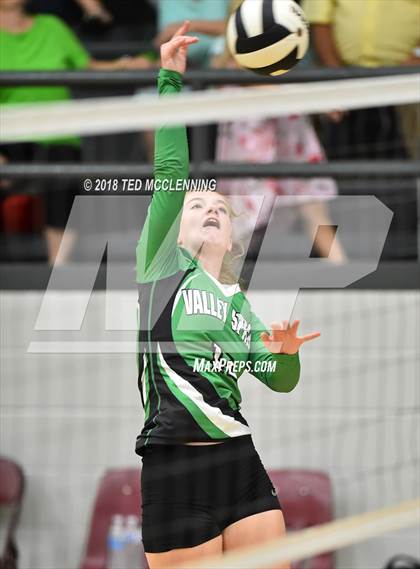 Thumbnail 3 in Valley Springs @ Perryville photogallery.
