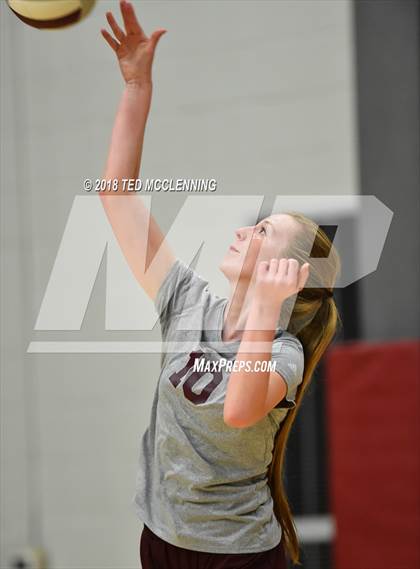 Thumbnail 3 in Valley Springs @ Perryville photogallery.