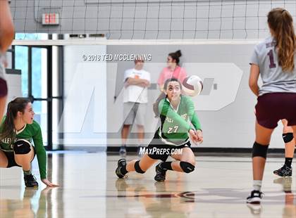 Thumbnail 1 in Valley Springs @ Perryville photogallery.