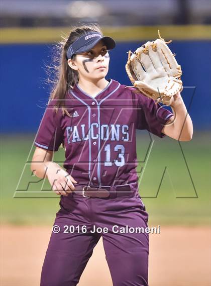 Thumbnail 3 in Los Fresnos vs Lee [Robert E.] (Southside Tournament) photogallery.