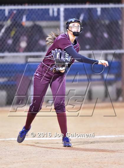Thumbnail 3 in Los Fresnos vs Lee [Robert E.] (Southside Tournament) photogallery.