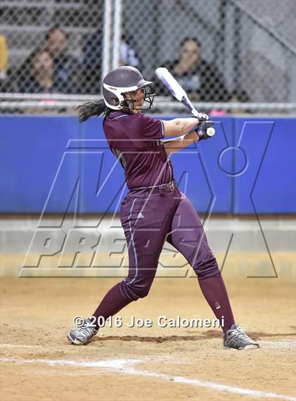 Thumbnail 3 in Los Fresnos vs Lee [Robert E.] (Southside Tournament) photogallery.