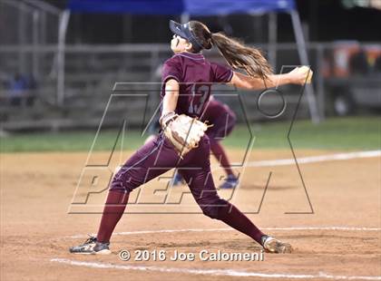 Thumbnail 3 in Los Fresnos vs Lee [Robert E.] (Southside Tournament) photogallery.