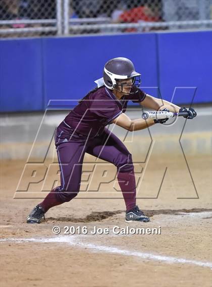 Thumbnail 3 in Los Fresnos vs Lee [Robert E.] (Southside Tournament) photogallery.