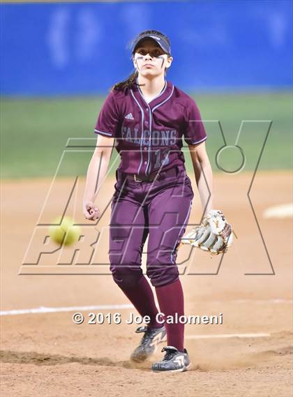 Thumbnail 3 in Los Fresnos vs Lee [Robert E.] (Southside Tournament) photogallery.