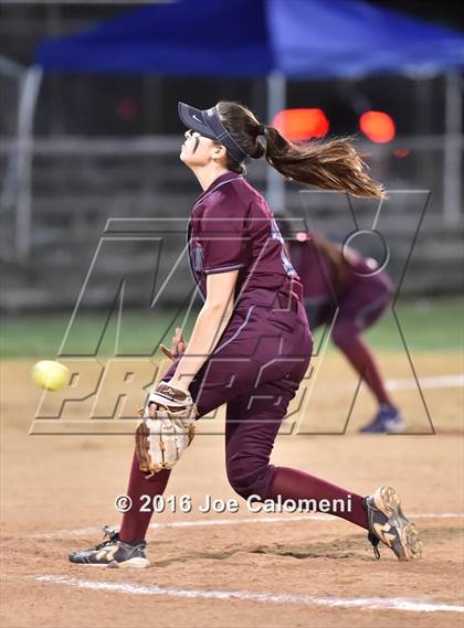 Thumbnail 1 in Los Fresnos vs Lee [Robert E.] (Southside Tournament) photogallery.