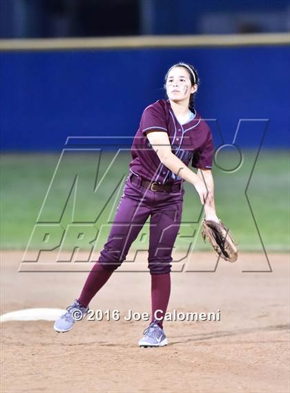 Thumbnail 2 in Los Fresnos vs Lee [Robert E.] (Southside Tournament) photogallery.
