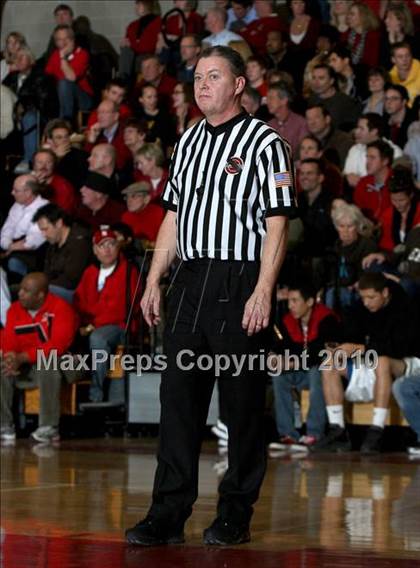 Thumbnail 3 in Boulder @ Regis Jesuit (5A Sweet 16) photogallery.