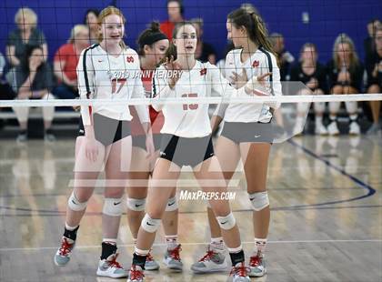 Thumbnail 3 in Mater Dei vs Sierra Canyon (Durango Fall Classic) photogallery.