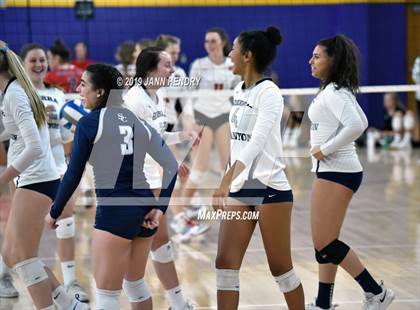 Thumbnail 3 in Mater Dei vs Sierra Canyon (Durango Fall Classic) photogallery.