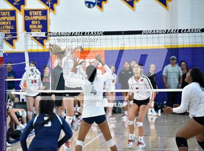 Thumbnail 3 in Mater Dei vs Sierra Canyon (Durango Fall Classic) photogallery.