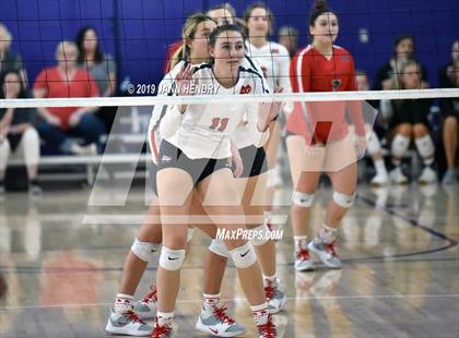 Thumbnail 2 in Mater Dei vs Sierra Canyon (Durango Fall Classic) photogallery.