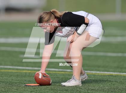 Thumbnail 3 in Chatfield @ Columbine photogallery.