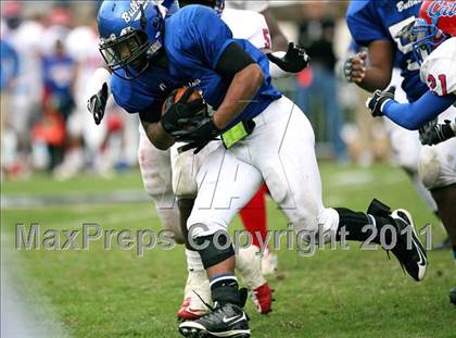 Thumbnail 2 in Aberdeen vs. Forest (MHSAA Class 3A Final) photogallery.