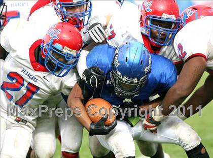 Thumbnail 3 in Aberdeen vs. Forest (MHSAA Class 3A Final) photogallery.