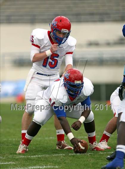 Thumbnail 1 in Aberdeen vs. Forest (MHSAA Class 3A Final) photogallery.