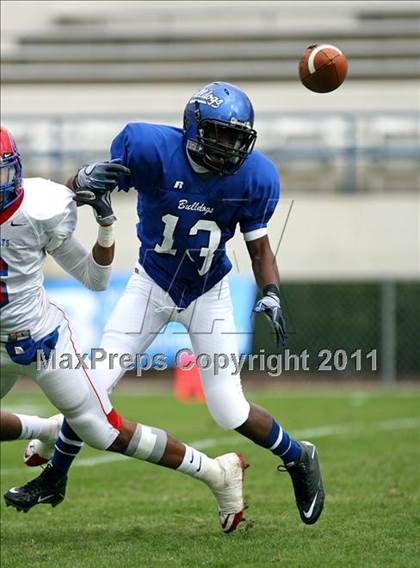 Thumbnail 2 in Aberdeen vs. Forest (MHSAA Class 3A Final) photogallery.