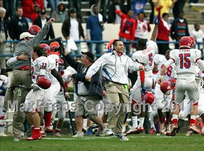 Thumbnail 3 in Aberdeen vs. Forest (MHSAA Class 3A Final) photogallery.