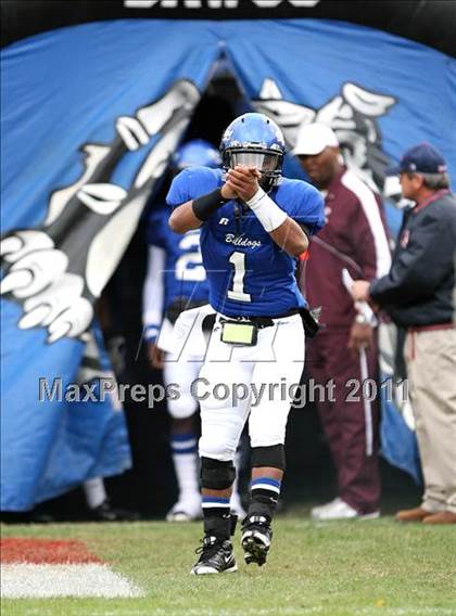 Thumbnail 3 in Aberdeen vs. Forest (MHSAA Class 3A Final) photogallery.