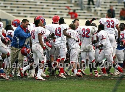 Thumbnail 1 in Aberdeen vs. Forest (MHSAA Class 3A Final) photogallery.