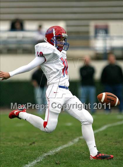 Thumbnail 1 in Aberdeen vs. Forest (MHSAA Class 3A Final) photogallery.