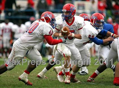 Thumbnail 2 in Aberdeen vs. Forest (MHSAA Class 3A Final) photogallery.