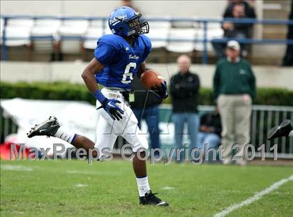 Thumbnail 3 in Aberdeen vs. Forest (MHSAA Class 3A Final) photogallery.