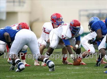 Thumbnail 3 in Aberdeen vs. Forest (MHSAA Class 3A Final) photogallery.