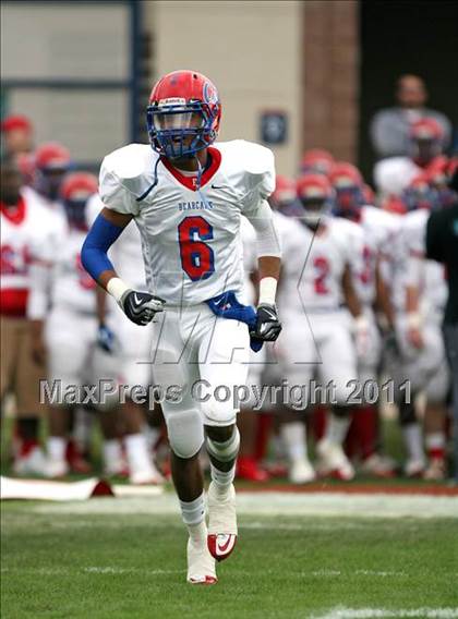 Thumbnail 2 in Aberdeen vs. Forest (MHSAA Class 3A Final) photogallery.