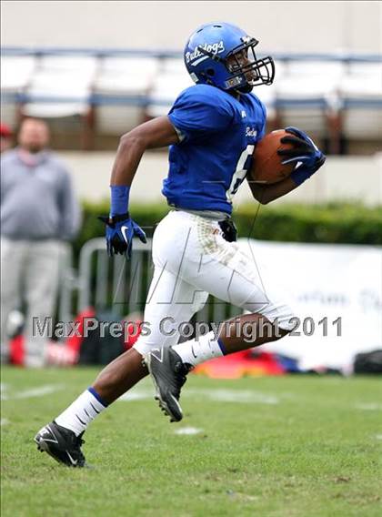 Thumbnail 2 in Aberdeen vs. Forest (MHSAA Class 3A Final) photogallery.