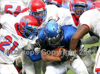 Thumbnail 1 in Aberdeen vs. Forest (MHSAA Class 3A Final) photogallery.