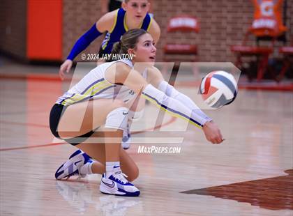 Thumbnail 3 in Brock @ Glen Rose photogallery.
