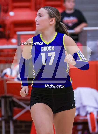 Thumbnail 2 in Brock @ Glen Rose photogallery.