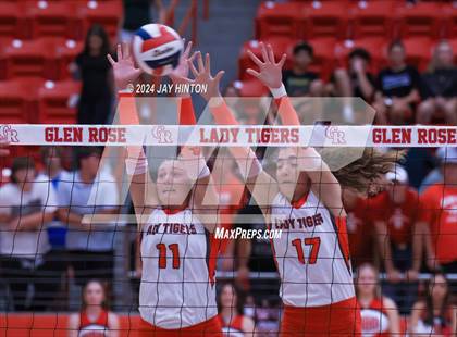 Thumbnail 2 in Brock @ Glen Rose photogallery.