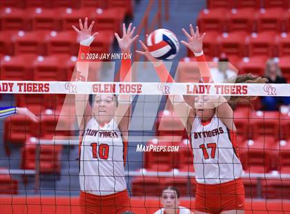 Thumbnail 1 in Brock @ Glen Rose photogallery.