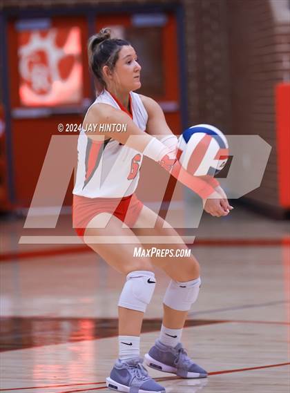 Thumbnail 3 in Brock @ Glen Rose photogallery.